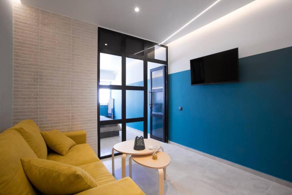 City Center Modern Renovated Apartment Aten Exteriör bild